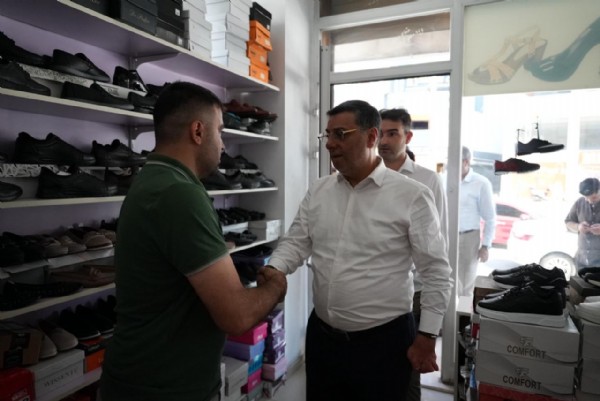AK Parti İstanbul Milletvekilleri Saha Çalışmalarını Sürdürüyor